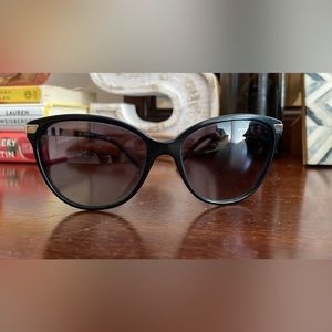 Burberry sunglasses